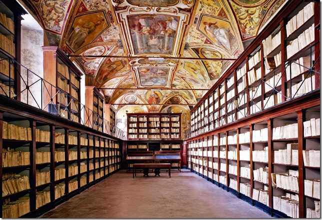 Candida Höfer - Archivio di Stato di Napoli, Sala del Capitolo del Monastero benedettino dei Santi Severino e Sossio, ora Sala del Catasto onciario