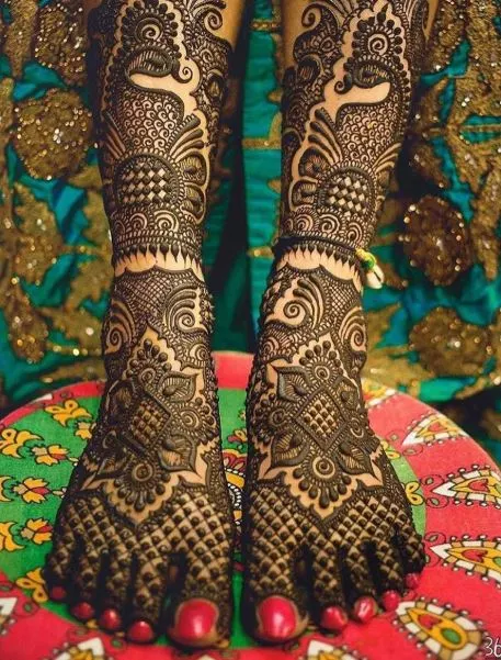 গর্জিয়াস মেহেদি ডিজাইন - Gorgeous Mehndi Designs - ajkeridea.com