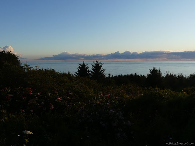 clouds over the ocean making it wetter