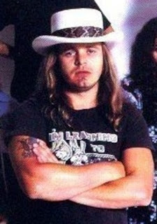   ronnie van zant hat, hi roller hat, ronnie van zant hat amazon, ronnie van zant hat auction, ronnie van zant hat pawn stars, ronnie van zant white hat, ronnie van zant memorabilia, ronnie van zant estate, southern rocker hat