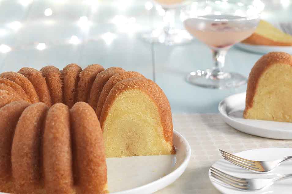 Not Dark Yet: Recommended Recipes: Caribbean Rum Cake