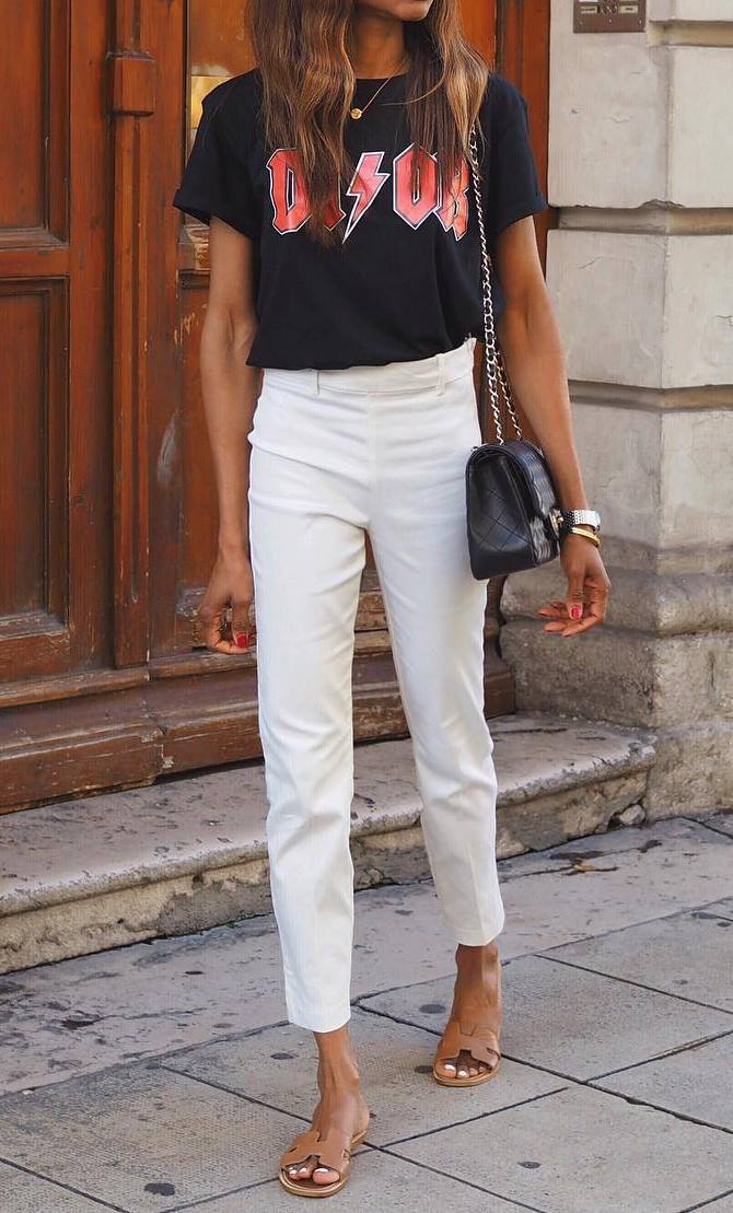 casual style addiction / beige slides + white pants + bag + black printed t-shirt