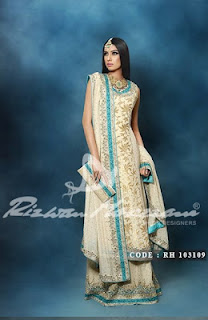  Embroidered Bridal Lehenga Dresses