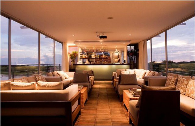 Aqua Luxury Cruise - Amazon Floating Hotel