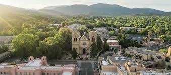 What is the best time to visit Santa Fe?