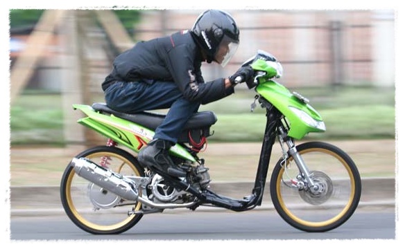 Modifikasi Motor Ban Kecil dan Unik title=