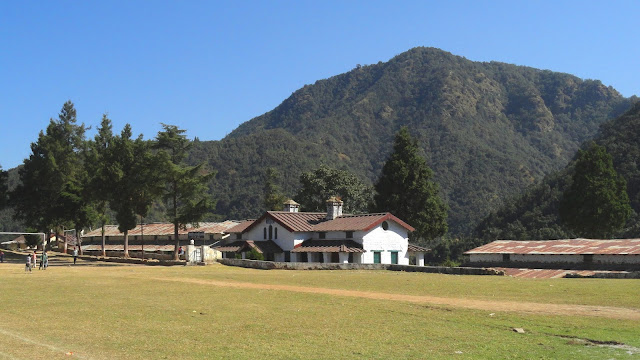 School Ground Khirsu