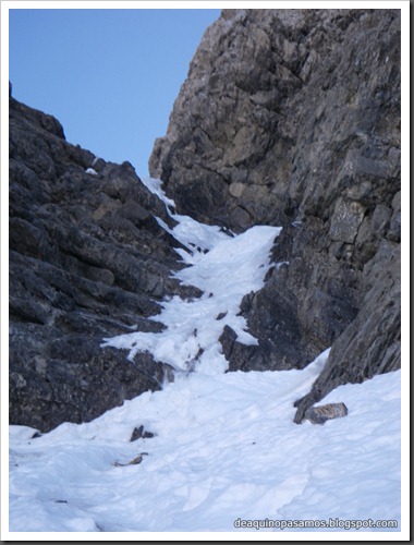 Goulotte Quintana 250m D  75º M4 (Cara Oeste Taillon, Pirineos) (Isra) 8319