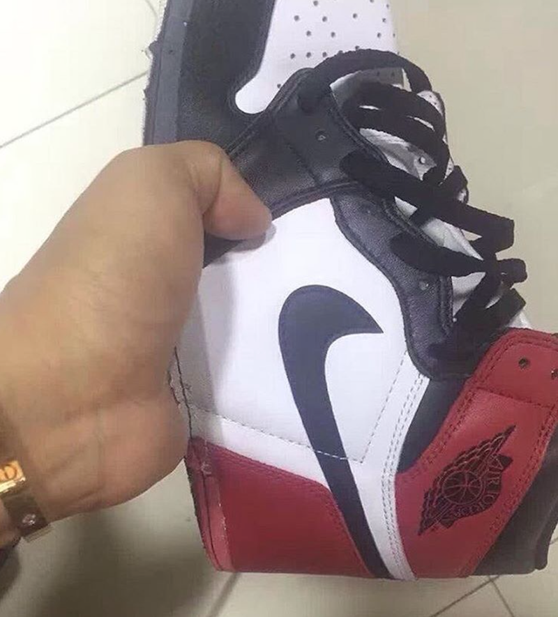 Deconstructed Air Jordan 1 Retro High OG Black Toe 555088-125