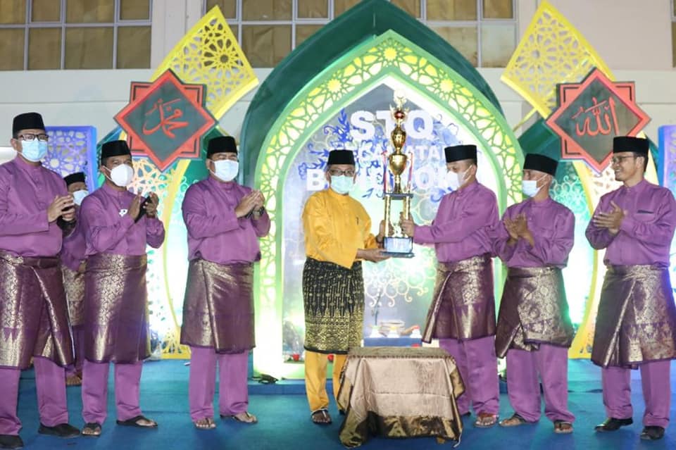 Kelurahan Bengong Sadai Juara Umum Pada STQ Ke VIII Tingkat Kecamatan Bengkong