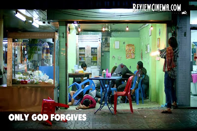 <img src="Only God Forgives.jpg" alt="Only God Forgives Chang was attacked in a restaurant">