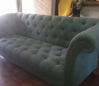 Service kursi sofa murah di Pondok Gede