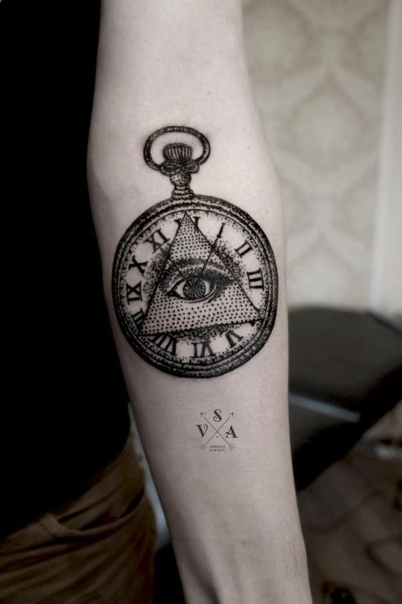olho_da_providncia_relgio_de_bolso_antebraço_tatuagem