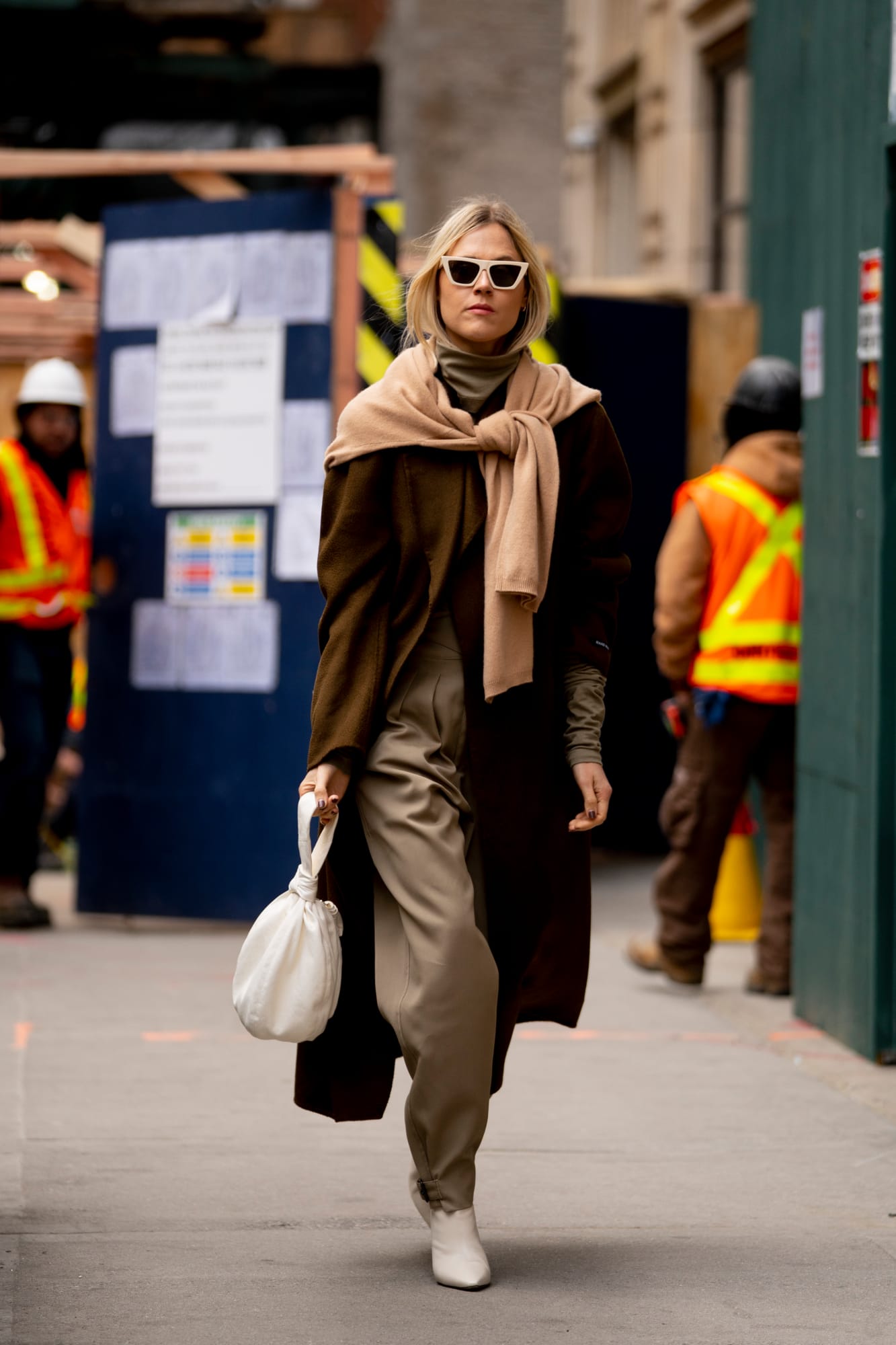 Neutral NYFW Winter Outfit Idea — Linda Tol Street Style