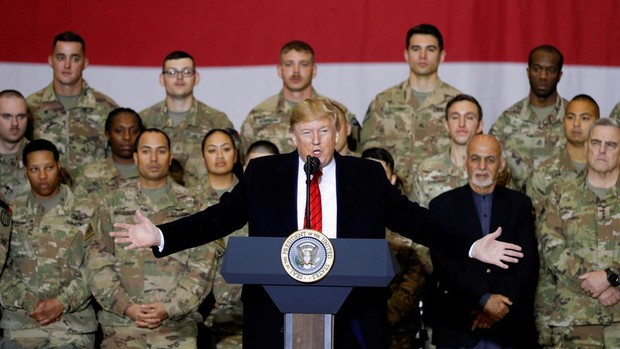 Trump pide la dimisión de Biden ante la situación en Afganistán