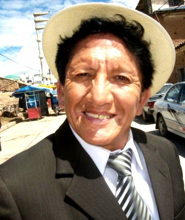 Foto de Eusebio Chato Grados con sombrero