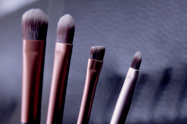 Artist Studio Makeup Brush bristles from Landmark Review