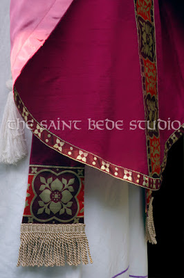 Rose vestments