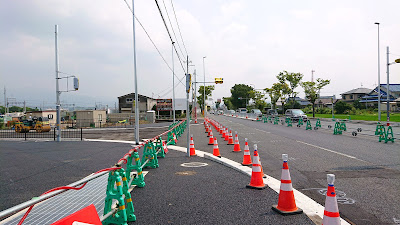 主要地方道美原太子線粟ヶ池バイパス(富田林市)