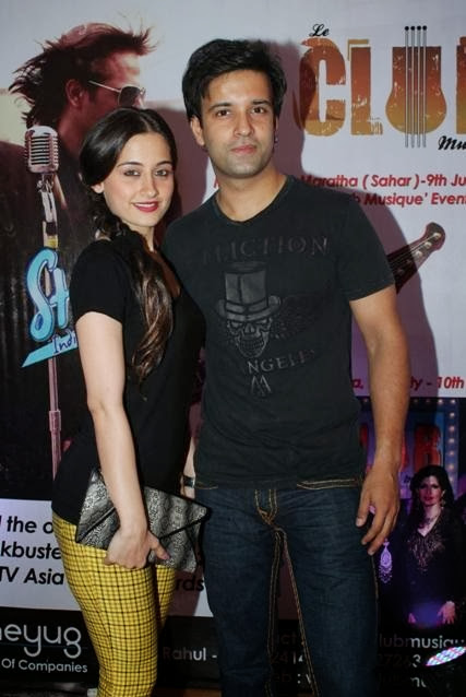 Amir Ali & Sanjeeda Sheikh Couple HD Wallpapers Free Download