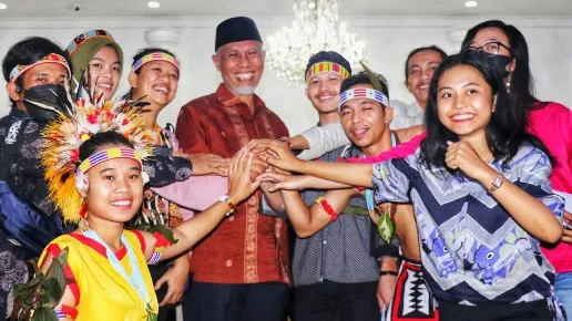 Gubernur Sumbar Tampung Aspirasi Aliansi Mentawai Bersatu, Janji Bahas UU Provinsi Sumbar