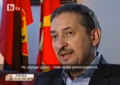 "Albanians to think of a third Albanian state in the Balkans"