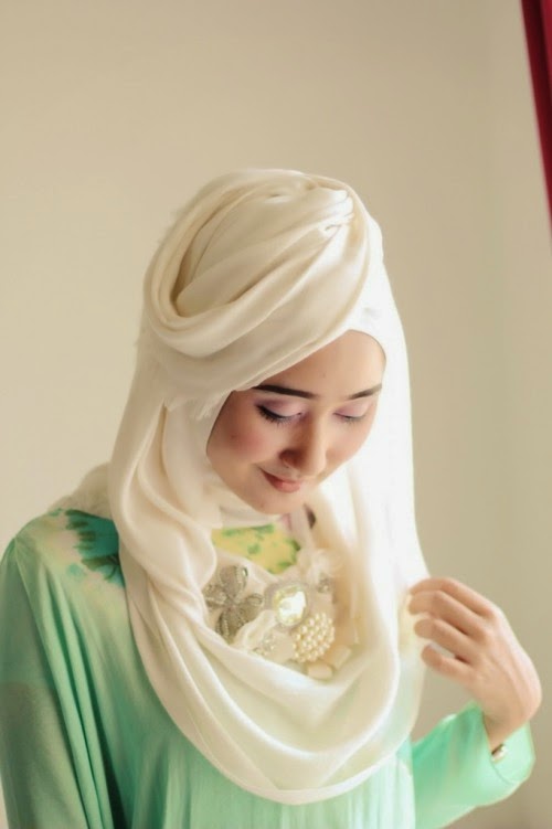 Cara Memakai Jilbab Ala Dian Pelangi yang Mudah  Cara 