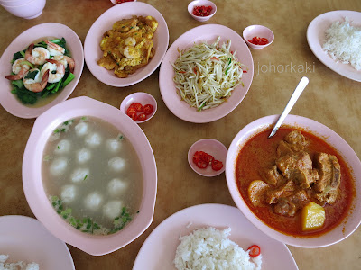 Qiu-Bo-Curry-House-Ulu-Tiram-Johor