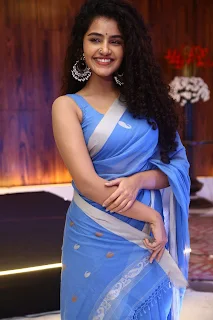 Actress Anupama Parameswaran at 18 Pages Movie Press Meet