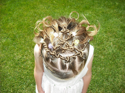 cute flower girl hairstyle