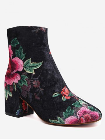 www.rosegal.com/boots/floral-pattern-velvet-short-boots-1269069.html?lkid=70071