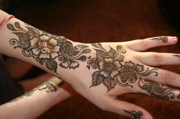 Special Eid Mehndi Designs Wallpapers Free Download