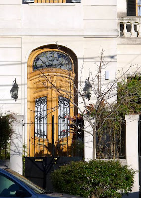 Puerta de acceso Art Nouveau