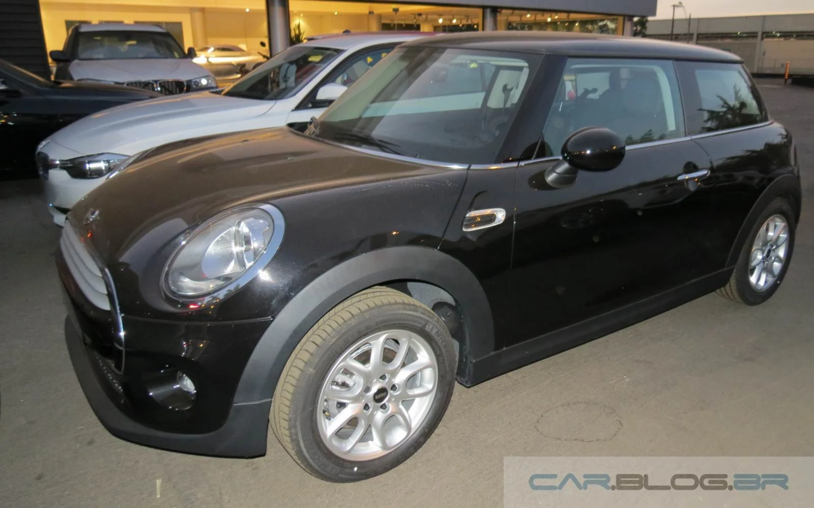 MINI Cooper 2015 - R$ 89.950