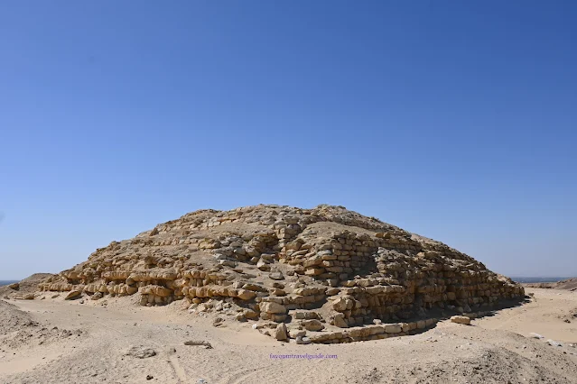 The Seila Pyramid andFag el-Gamous cemetery