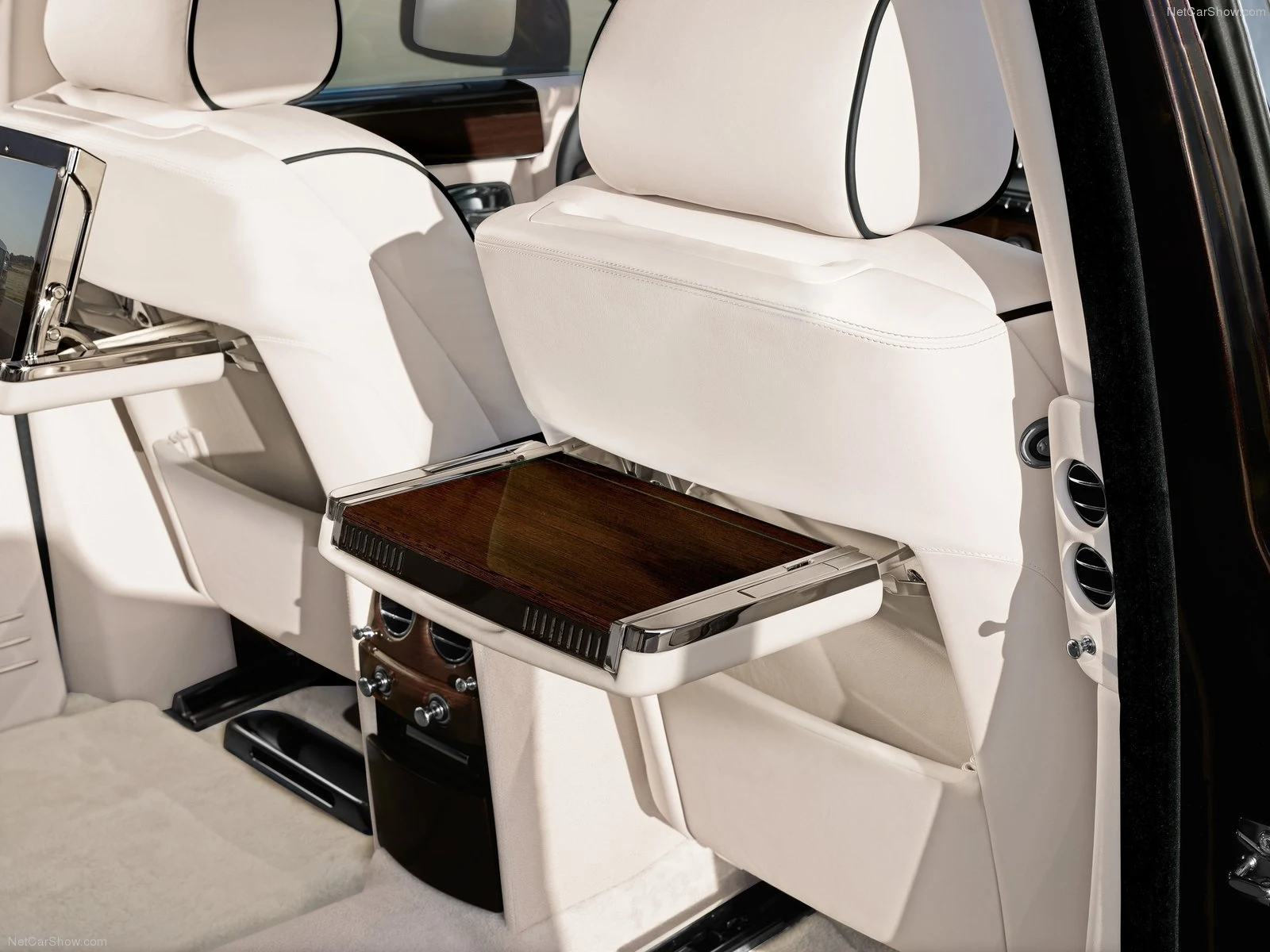 Hình ảnh xe siêu sang Rolls-Royce Phantom Extended Wheelbase 2013 & nội ngoại thất