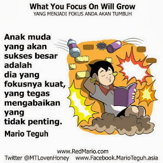 Display Picture Dp BBM mario Teguh - what you focus on will grow
