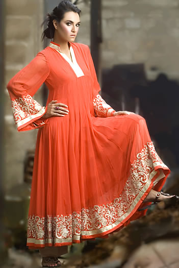 Beautiful Anar kali Dresses Designs & Pics !