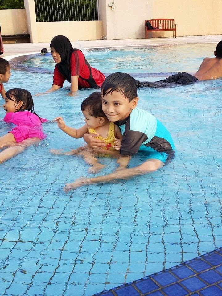 aLw!z b3 my baby: Splash Time @ Kolam Renang Awam Presint ...