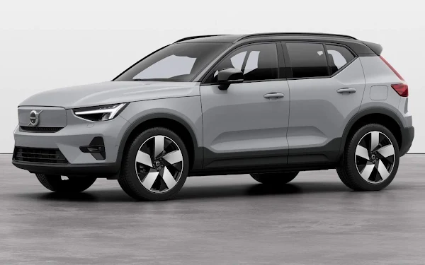 Novo Volvo XC40 2024 RWD