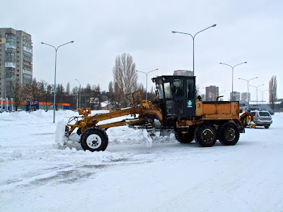 Snow, Roads, Odessa, 4x4, Cold, Frozen, Ukraine http://www.theodessafiles.co.uk, snow plough, shopping mall, 