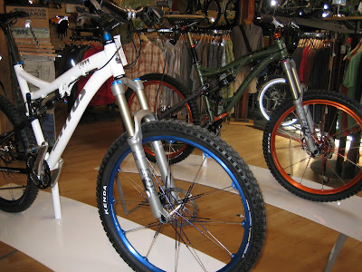 Site Blogspot  Mountain Bikes Shops on Oregon Bike Shop  4   Pine Mountain Sports Cog Wild Adventures  Bend