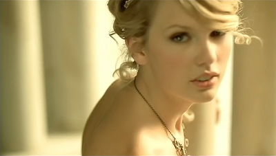 Taylor Swift Love Story Music Video on Taylor Swift   Love Story Hq Video   Music Video 4 Free