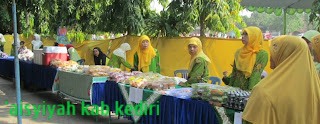 Milad 'AISYIYAH ke 98 Kabupaten Kediri, Bazar Murah oleh Pimpinan Daerah 'Aisyiyah Kabupaten Kediri