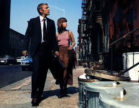 Klute - Jane and Don walking the streets