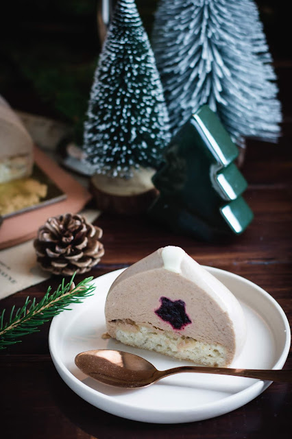 Bûche de Noël maison au marron et cassis