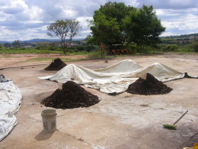 USINA DE RECICLAGEM DE SÃ JOÃO BATISTA DO GLORIA COMPLETA 18 ANOS