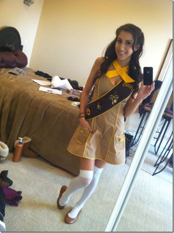 April-Oneil-Twitter-sexy-twitpics-12