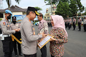 Kapolres Ciamis Pimpin Apel Purna Bhakti Anggota dan ASN Polres Ciamis