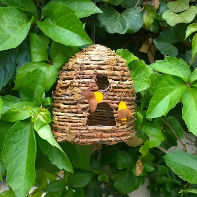 bee skep, garden bees